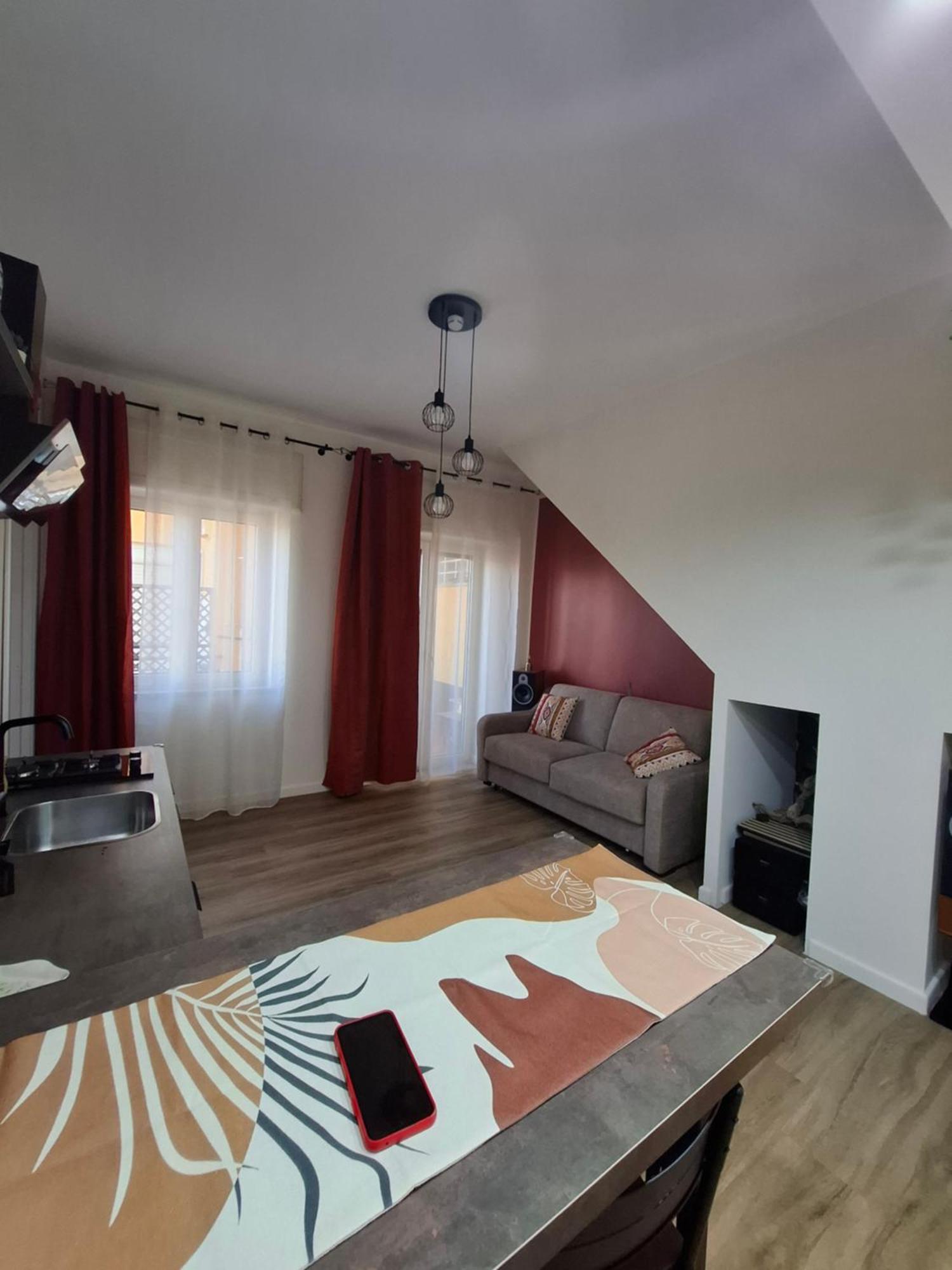 Faccia Gialla Napoli Casa Vacanze Zewnętrze zdjęcie